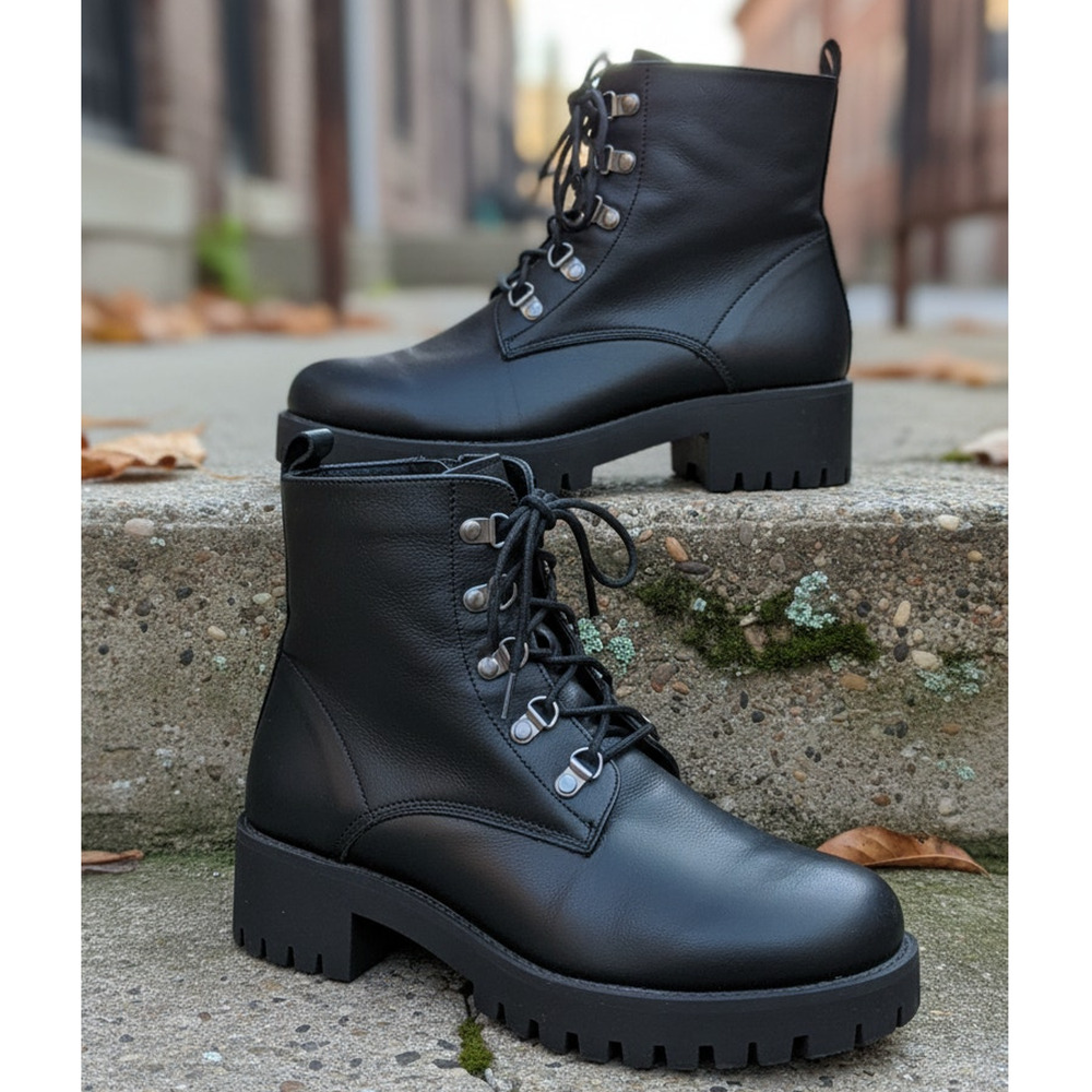 Bonnibel Combat Boots Womens Size 9 Black Lace Up Ankle Lug Sole Chunky